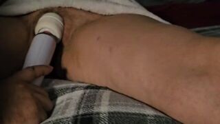 Tied her down and made to squirt until her body shakes - porn video